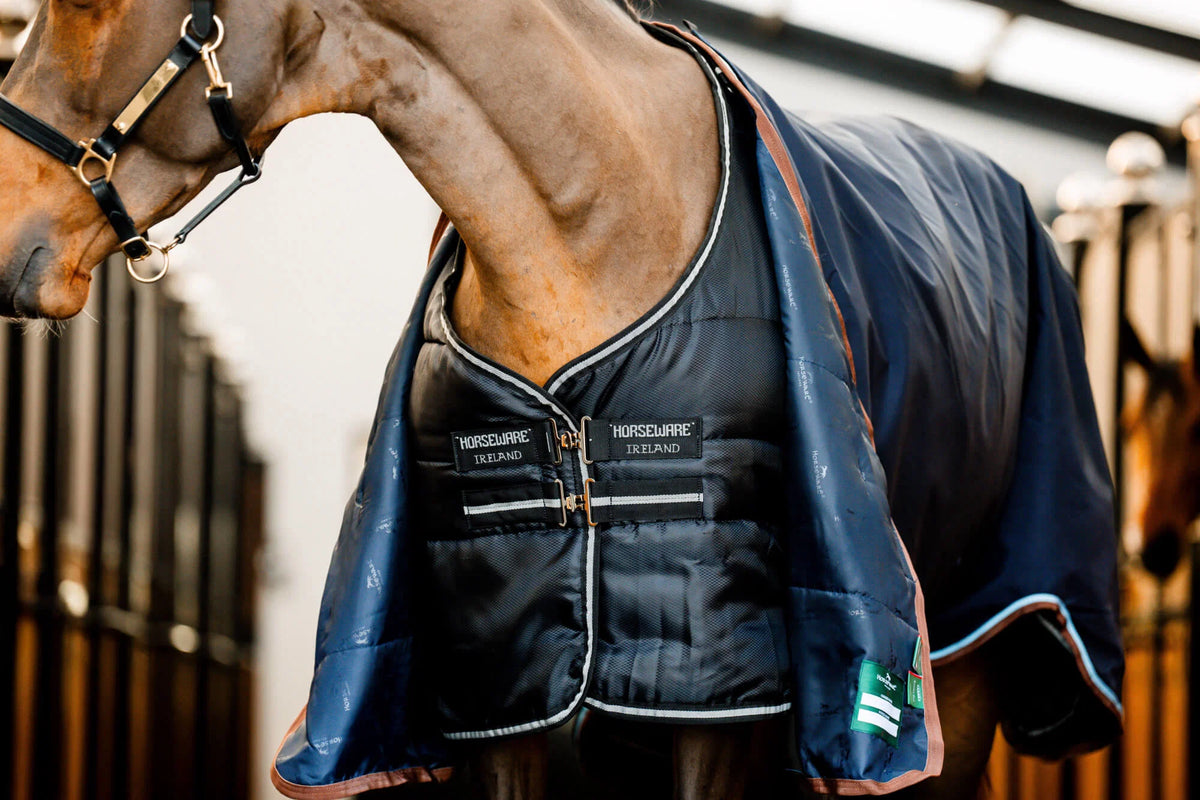 Horseware Stable Plus попона с врат 200 g
