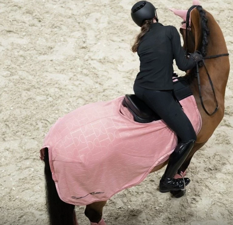 Eskadron Ушички Platinum 25